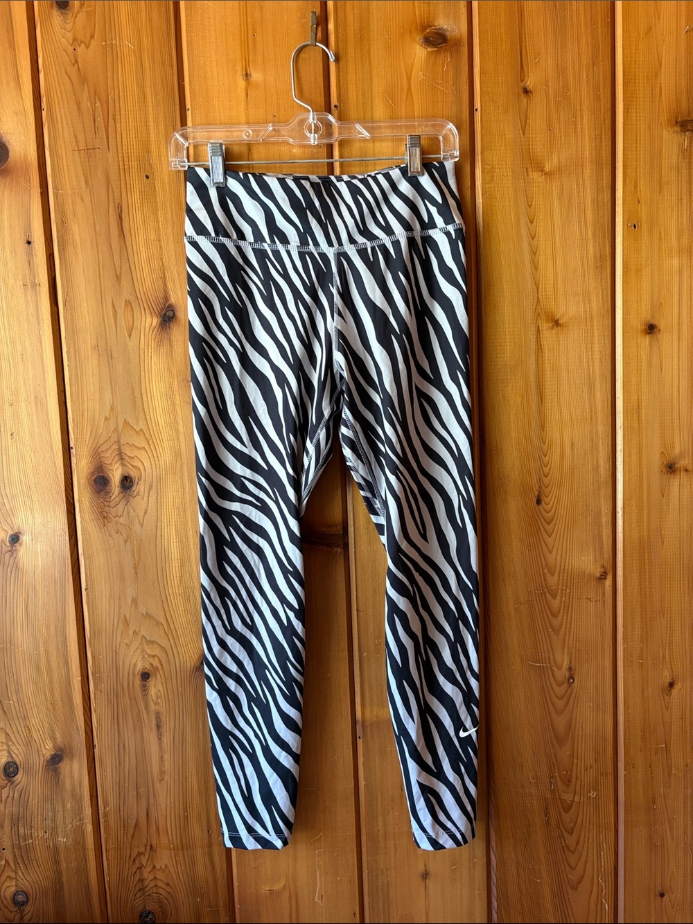 Nike Zebra-Print Active Leggings - Black & White
